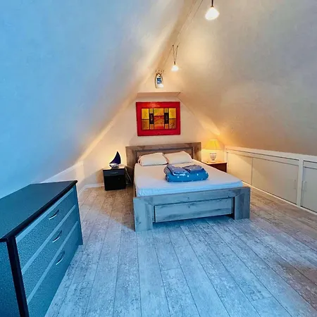 - + Mezzanine 4 Pers, Piscine, Parking - Fr-1-478-284 *